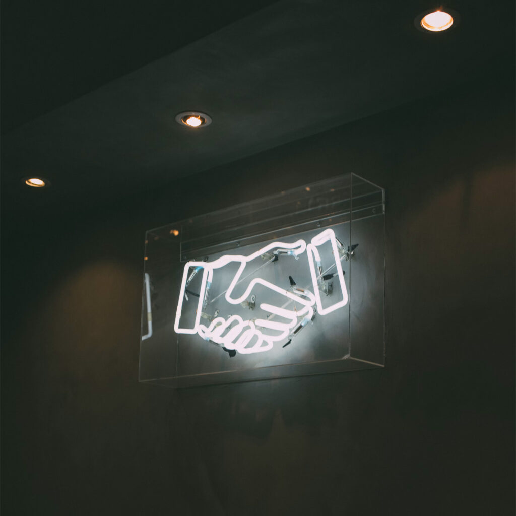 Contrat de co-branding : collaboration, clauses et licences